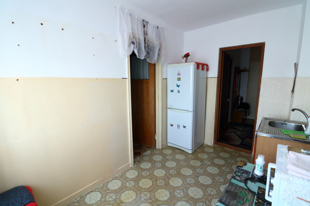 Apartament 2 camere, Trivale, cu balcon