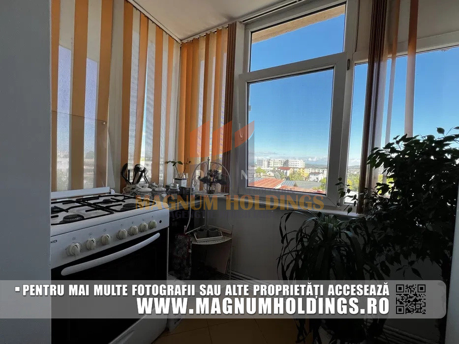 Apartament 3 camere, decomandat, Dacia-Teilor