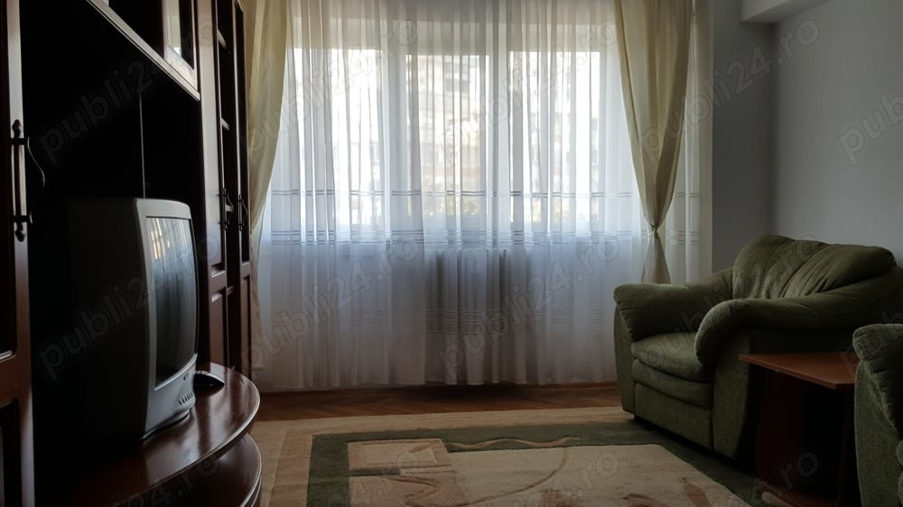 Apartament doua camere, ultracentral, etajul doi