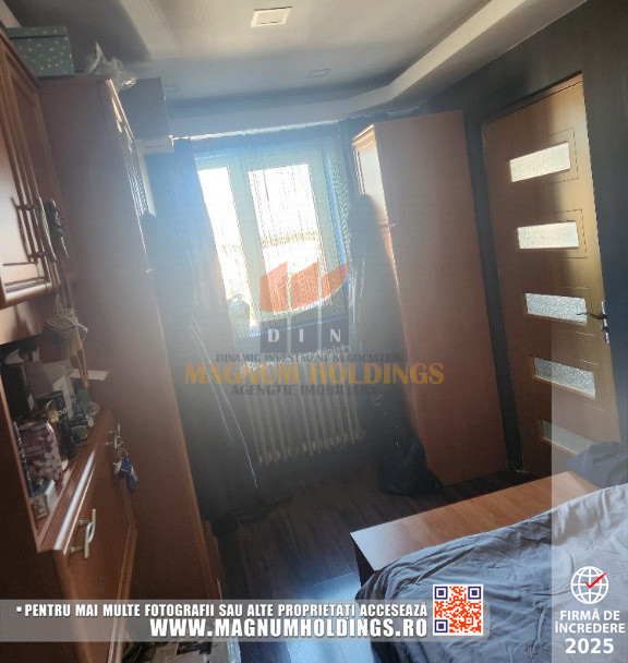 Apartament 3 camere, Trivale, cu balcon