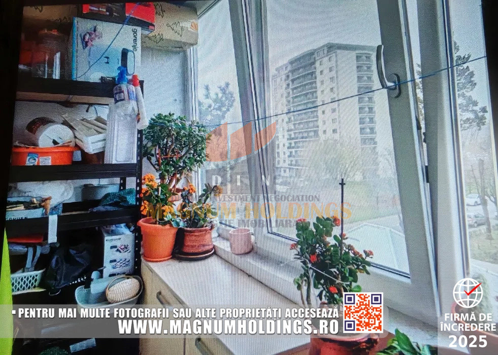 Apartament 2 camere, et. 3, balcon, bloc cu lift