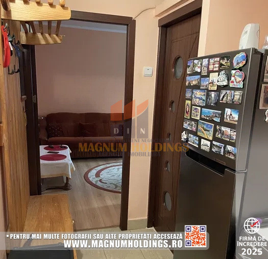 Apartament 2 camere, Banat, parter, cu balcon