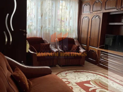 Apartament 2 camere, Banat, parter, cu balcon