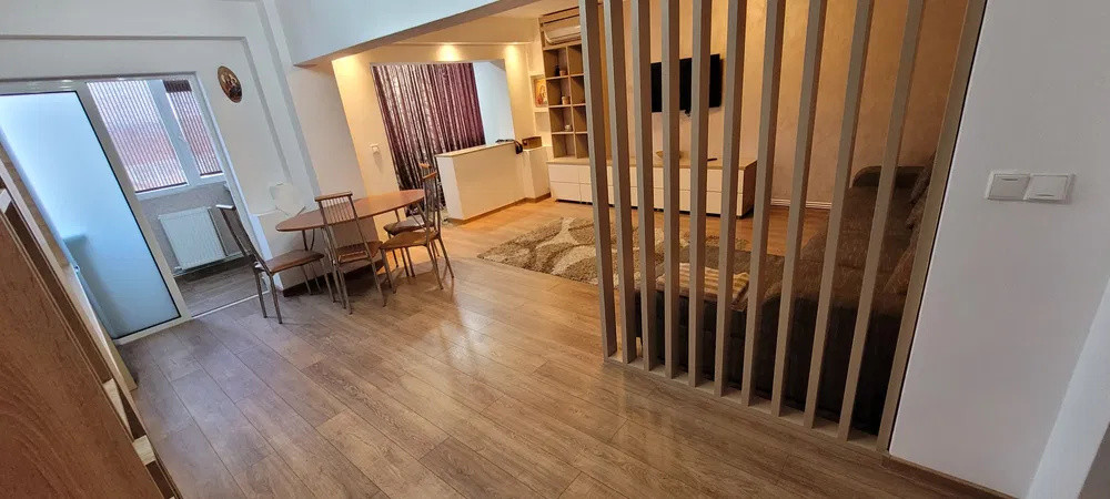 Apartament ultrafinisat, 3 camere, Exercitiu