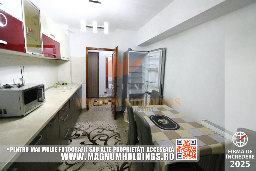 Apartament 3 camere, parter, cu balcon, doua bai