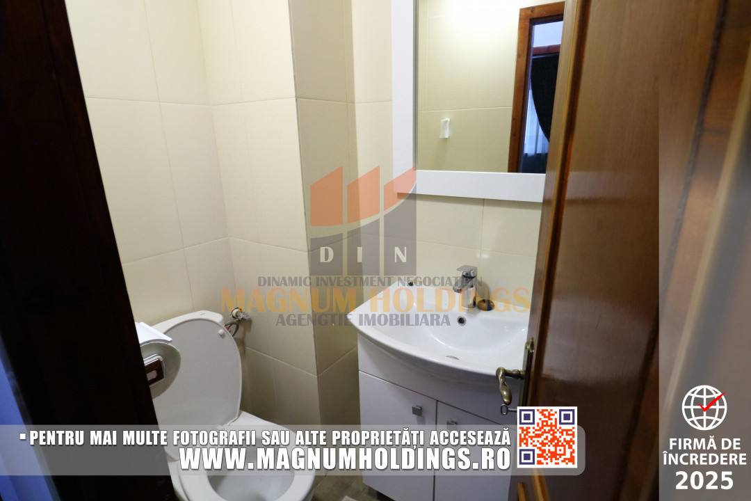 Apartament 3 camere, parter, cu balcon, doua bai