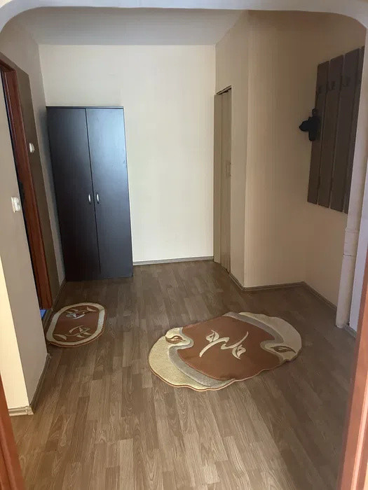 Apartament 3 camere, decomandat, Prundu