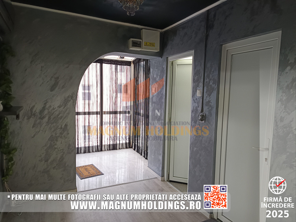 Spatiu comercial/de birouri, semicentral, etajul 1