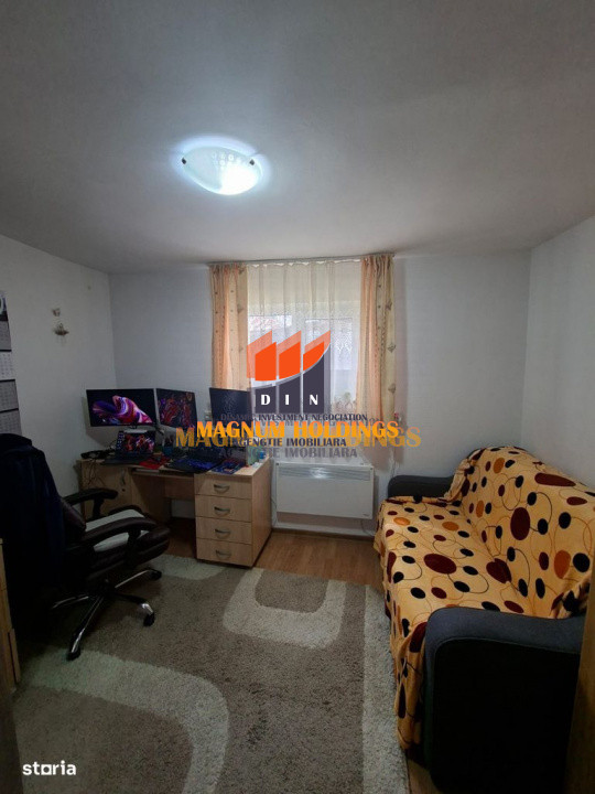 Casa doua camere plus garaj, Mosoaia, Hintesti, 6 km de Pitesti