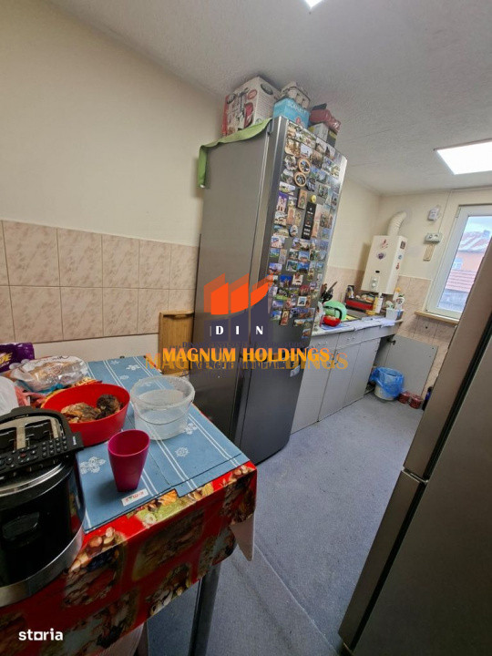 Casa doua camere plus garaj, Mosoaia, Hintesti, 6 km de Pitesti