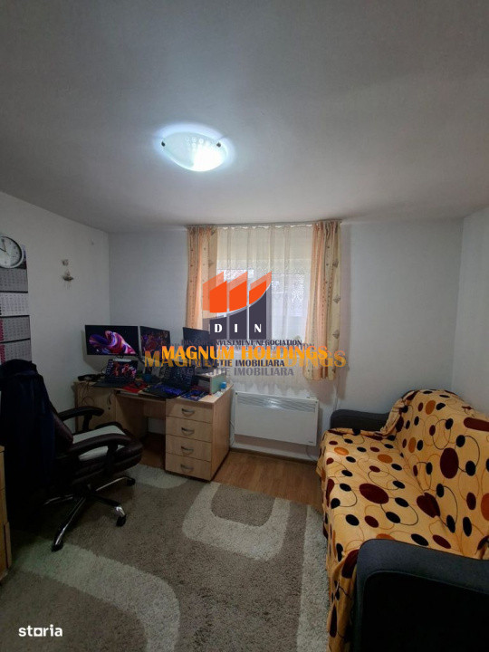 Casa doua camere plus garaj, Mosoaia, Hintesti, 6 km de Pitesti