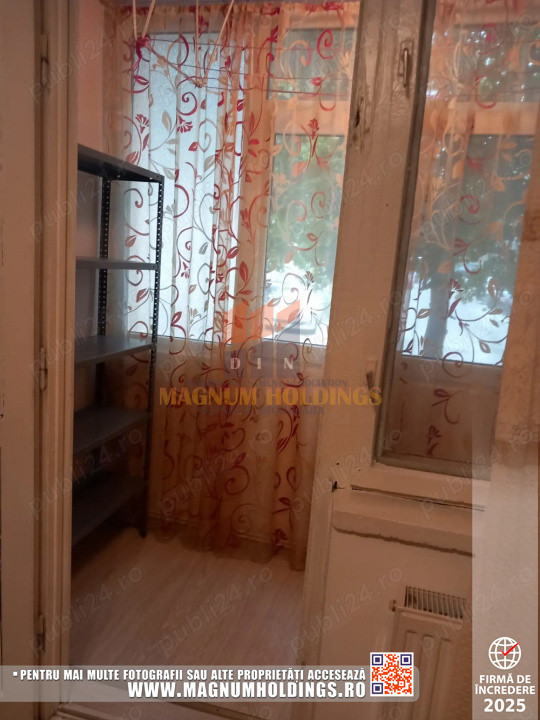 Apartament 2 camere, Banat, parter, cu balcon