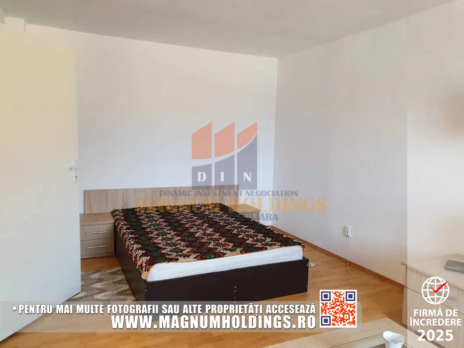 Garsoniera, Nord, etajul 1