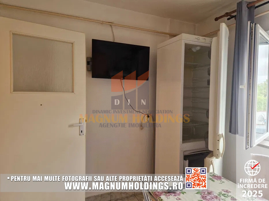 Garsoniera, Nord, etajul 1