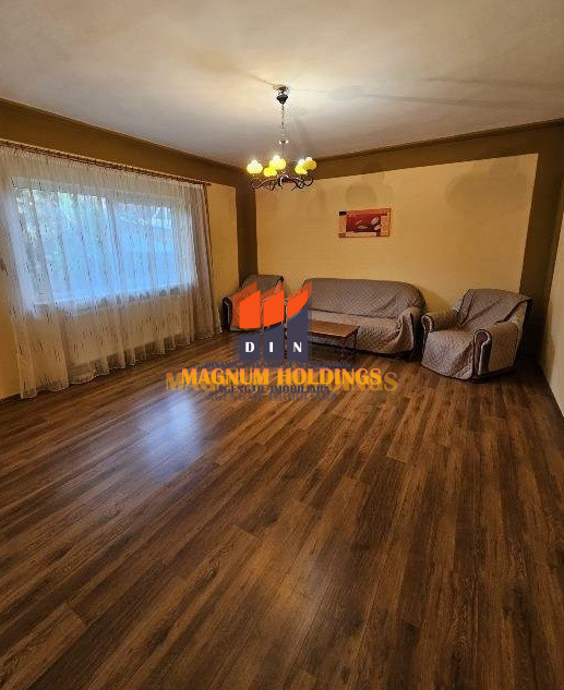 Vila 4 camere, suprafata 150mp, 400 mp teren, Pitesti, Teilor
