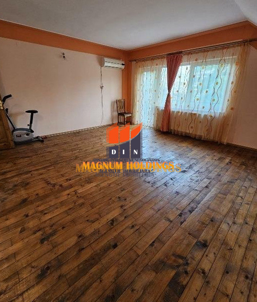 Vila 4 camere, suprafata 150mp, 400 mp teren, Pitesti, Teilor