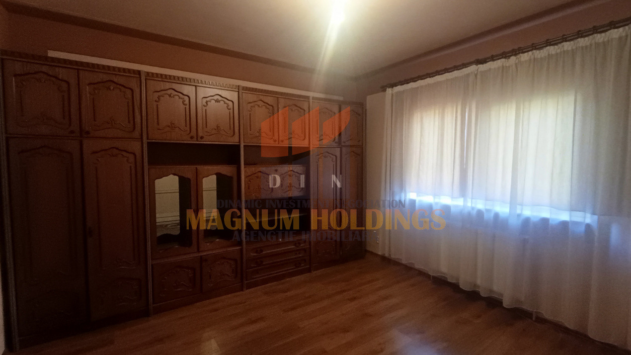 Vila 4 camere, suprafata 150mp, 400 mp teren, Pitesti, Teilor