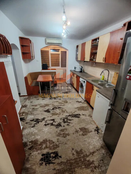 Apartament 2 camere, Trivale, parter, cu balcon