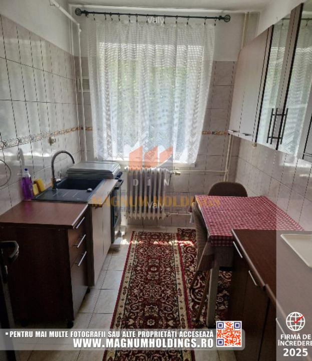 Apartament Negru-Voda, doua camere, etajul 2, cu balcon