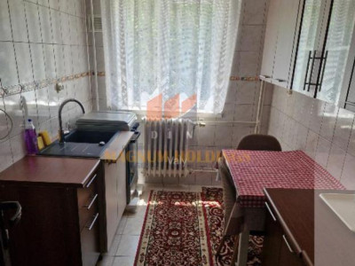 Apartament Negru-Voda, doua camere, etajul 2, cu balcon