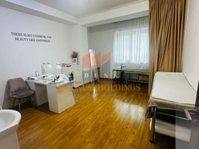 Spatiu amenajat pentru salon, ultracentral, 3 camere