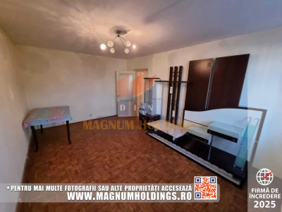 Apartament 3 camere, Trivale, cu balcon