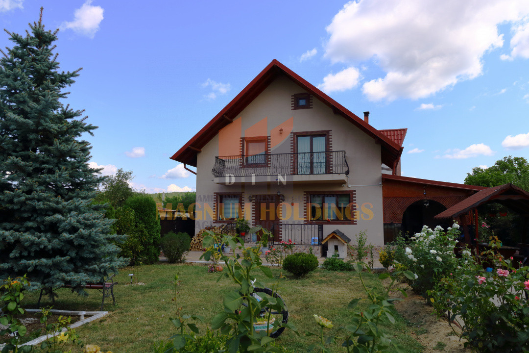 Vila 200 mp construiti si 1000 mp teren, Darmanesti, 15km de Pitesti