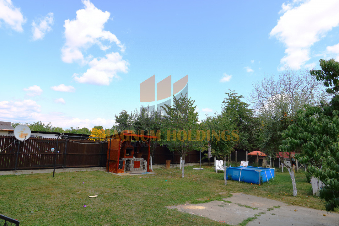Vila 200 mp construiti si 1000 mp teren, Darmanesti, 15km de Pitesti