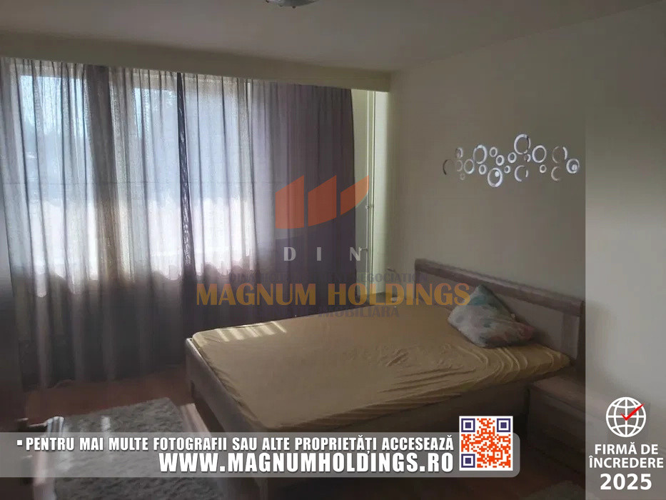 Apartament 3 camere, ultracentral, etajul 3
