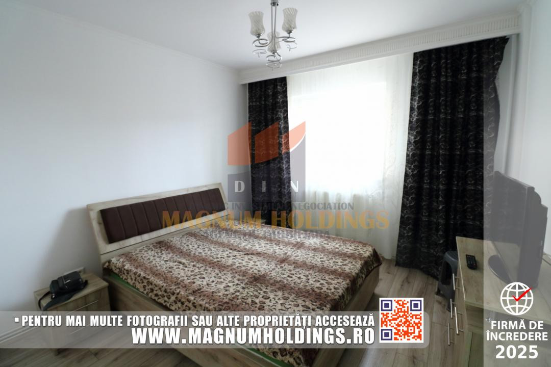 Apartament 3 camere, Nord, etajul 3, cu balcon