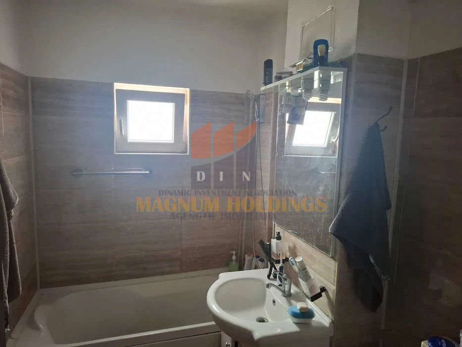 Apartament doua camere, Gavana 3, et. 2, doua balcoane