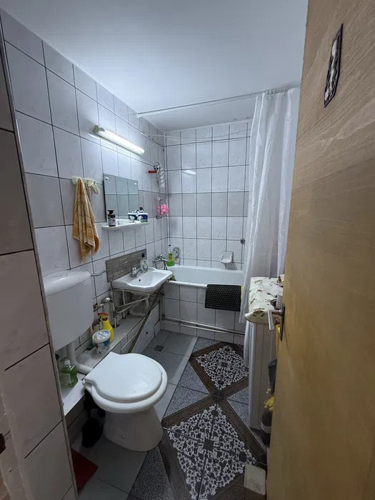 Apartament doua camere, decomandat, Tudor Vladimirescu