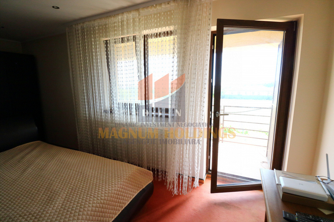 Casa Hintesti, 3 km de oras, 300 mp construiti, piscina, terasa