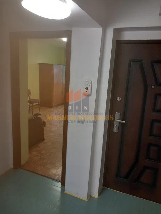 Apartament 2 camere, Livezilor, etajul 3