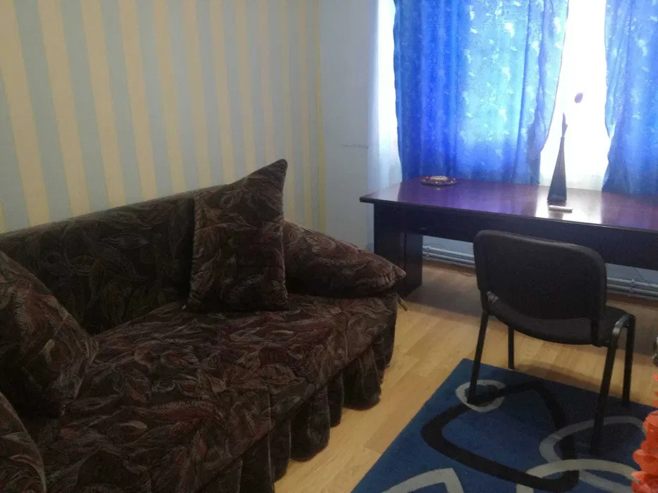 Apartament 3 camere, 2 balcoane, 2 bai, ultracentral