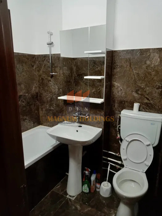 Apartament 2 camere, Tivale, parter, cu balcon
