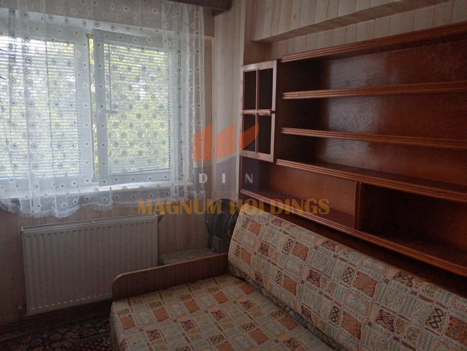 Apartament 3 camere, Nord, etajul 3