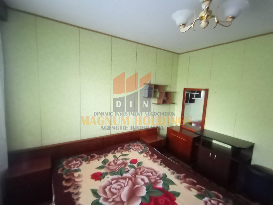 Apartament 3 camere, Nord, etajul 3