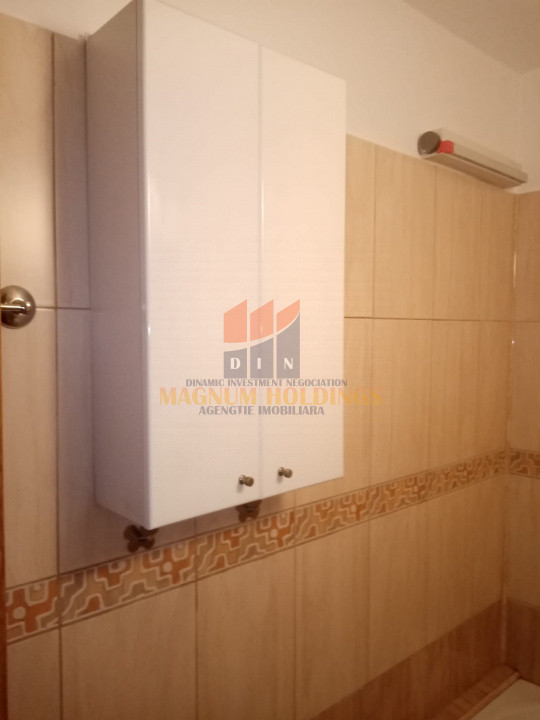 Apartament 3 camere, Nord, etajul 3