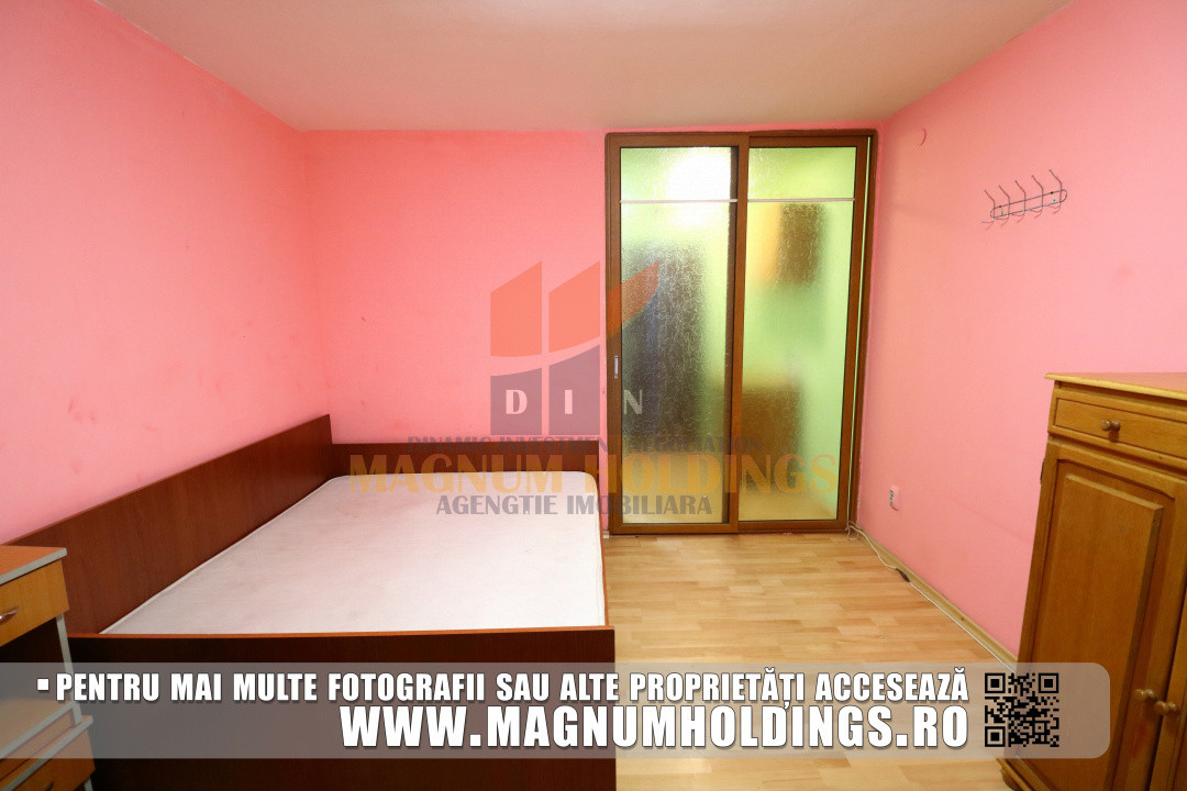 Garsoniera etajul 1, Prundu, Academica