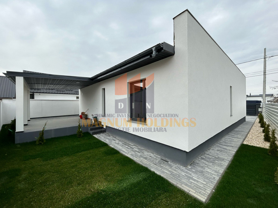 Casa tip mediteranean, parter, Smeura