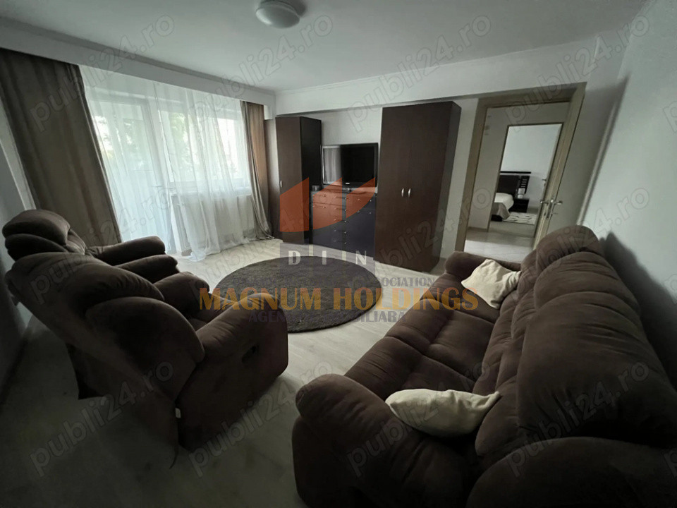 Apartament 2 camere, central, etajul 3, doua balcoane